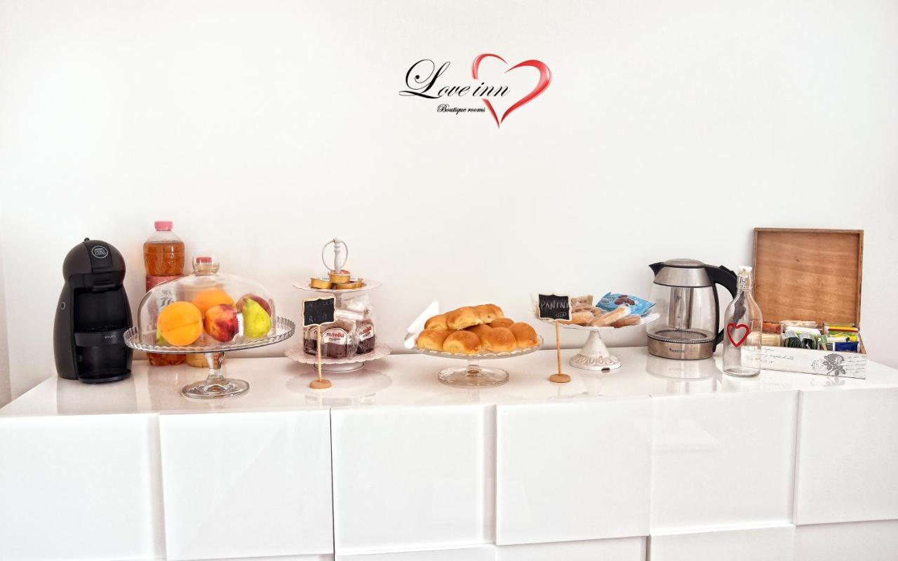 פומפיי Love Inn מראה חיצוני תמונה